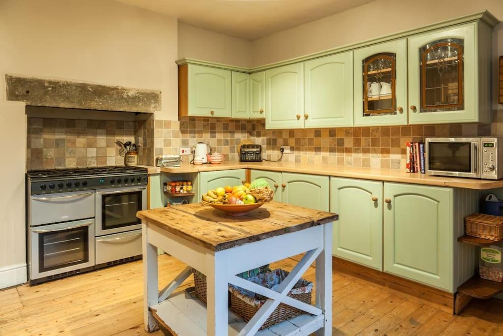 Villa Number 29, A Grade Two Listed House In Masham Extérieur photo